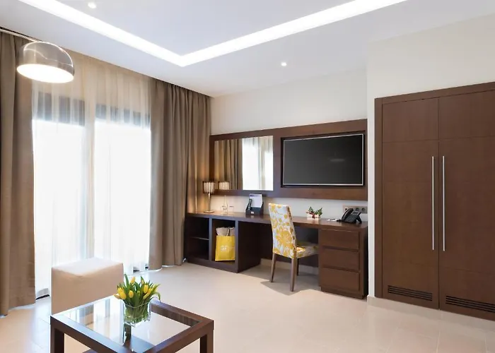 Отель Gf Victoria