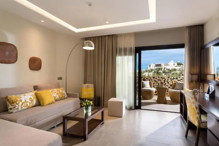 Отель Gf Victoria